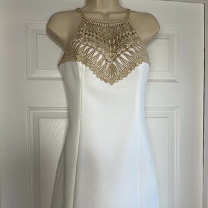 SOLD Lilly Pulitzer White Shift Dress NOWT Size 2 with Gold Embellishment.